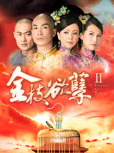 【终极调教❤️究极核弹】绿帽调教天花板『J神』最强私拍❤️公园全裸露出野战 餐厅包房餐桌下跪舔 最后扒光了在包厢里干